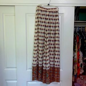 Show me your mumu pants. M